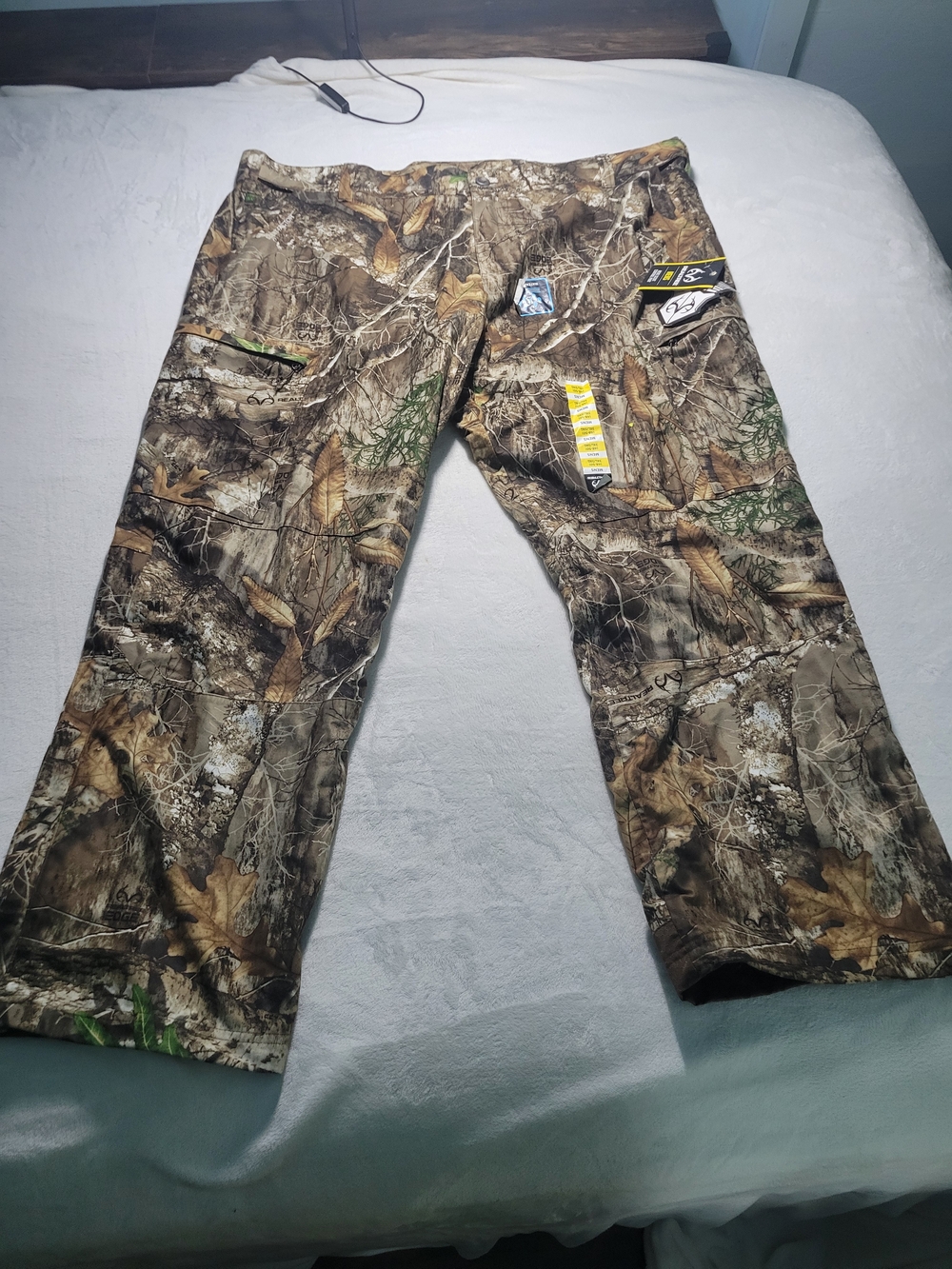 Realtree Men's Camouflage Cargo Pants - Scent Control Waterproof 3xl 48-50
